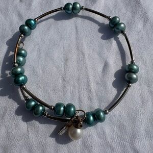 Vantel Pearls Wire Wrap Bracelet